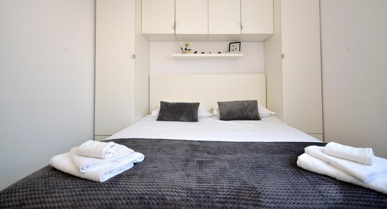 Apartman Staro Selo Primošten Exteriör bild