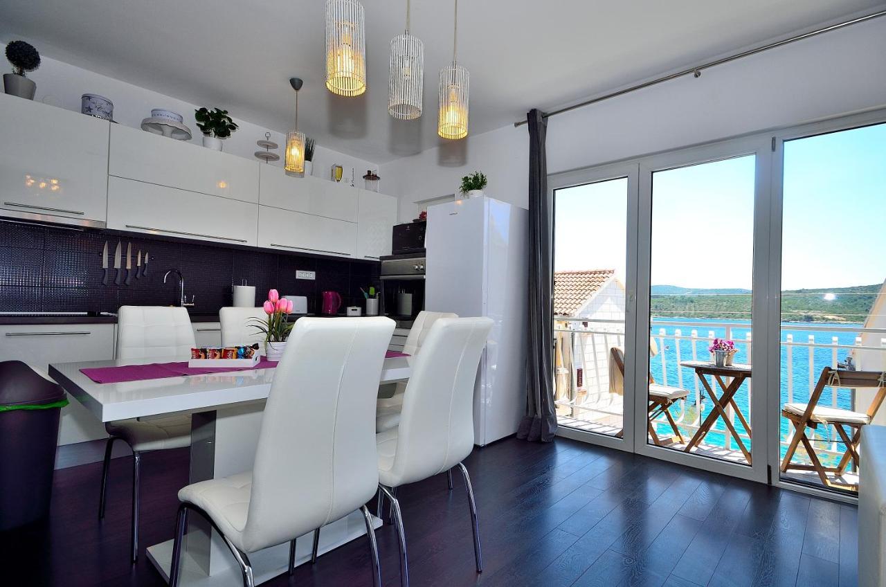 Apartman Staro Selo Primošten Exteriör bild