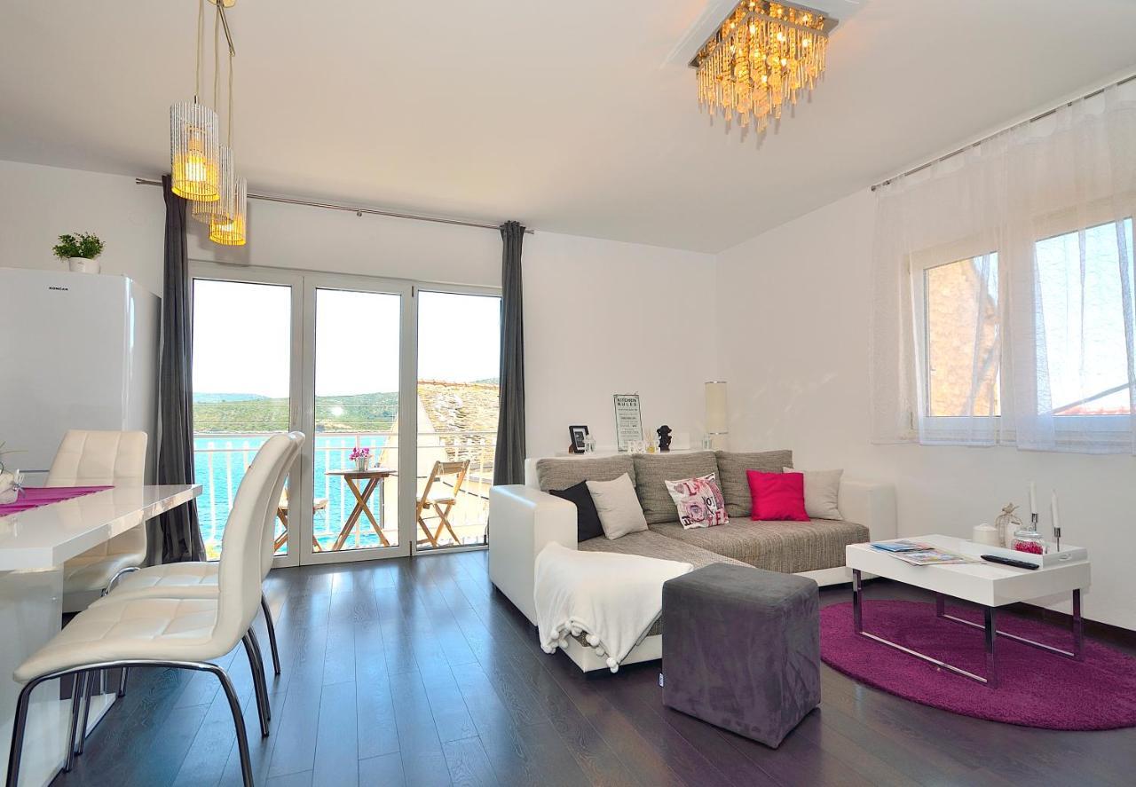 Apartman Staro Selo Primošten Exteriör bild